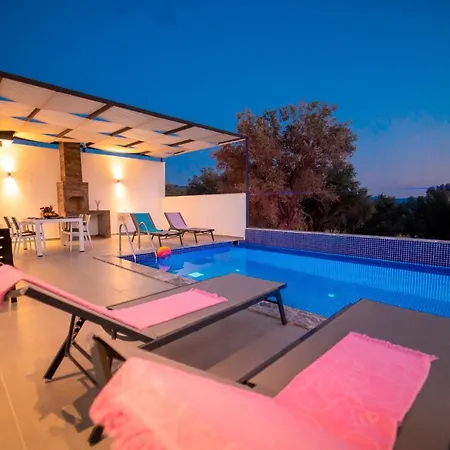Tarhan 1 - 2 Bedroom With 2 Jacuzzi In Kalkan Villa Caykoy