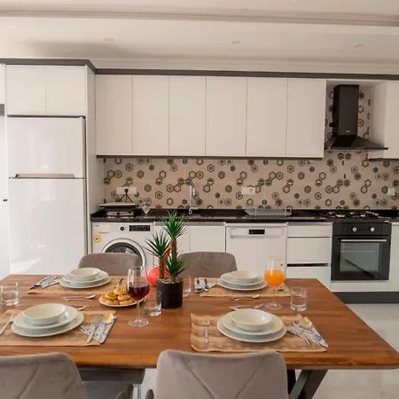 Tarhan 1 - 2 Bedroom With 2 Jacuzzi In Kalkan