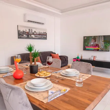 Tarhan 1 - 2 Bedroom With 2 Jacuzzi In Kalkan
